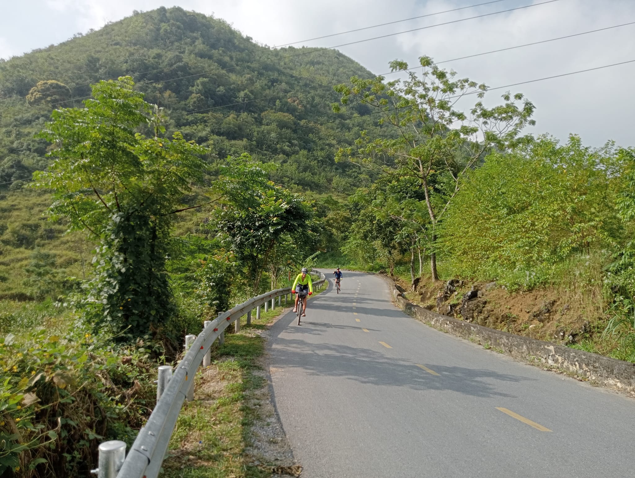 Cycling From Hanoi to Sapa via Ha Giang and Cao Bang 15 Days